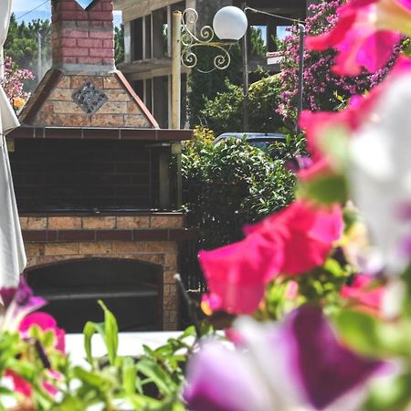 קראמוטי Artemis Hotel Apartments מראה חיצוני תמונה