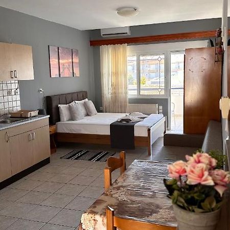 קראמוטי Artemis Hotel Apartments מראה חיצוני תמונה